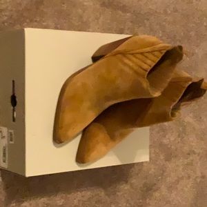 Marc Fisher - Size 7 Gabri Western style Boots with high wedge heel - Worn ONCE!